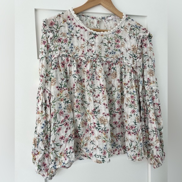 Olivaceous floral blouse - Picture 1 of 3